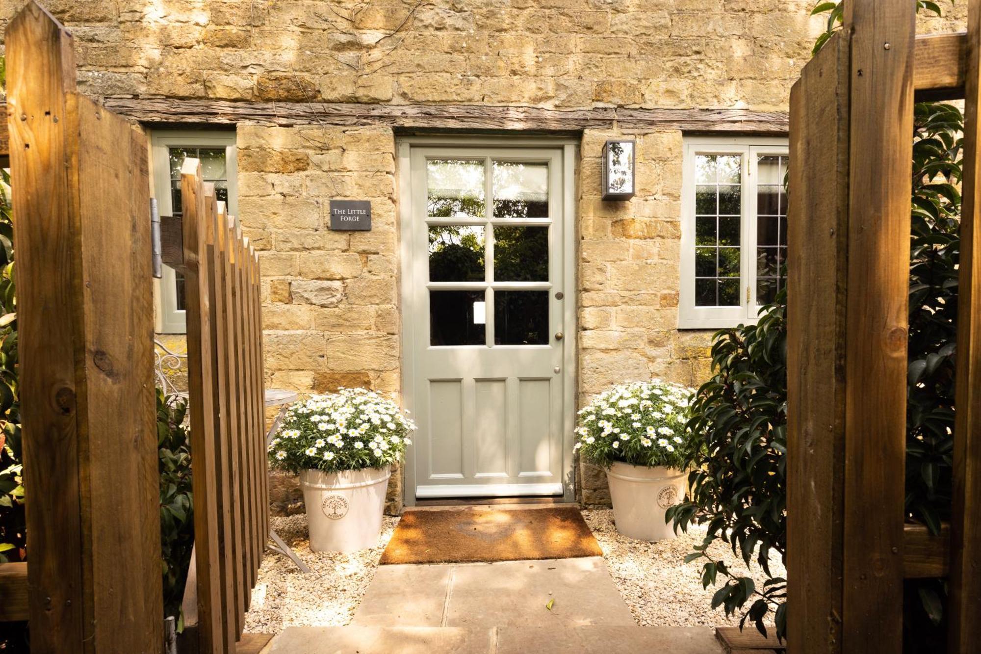 Cotswold Cottage With Hot Tub Bledington Buitenkant foto